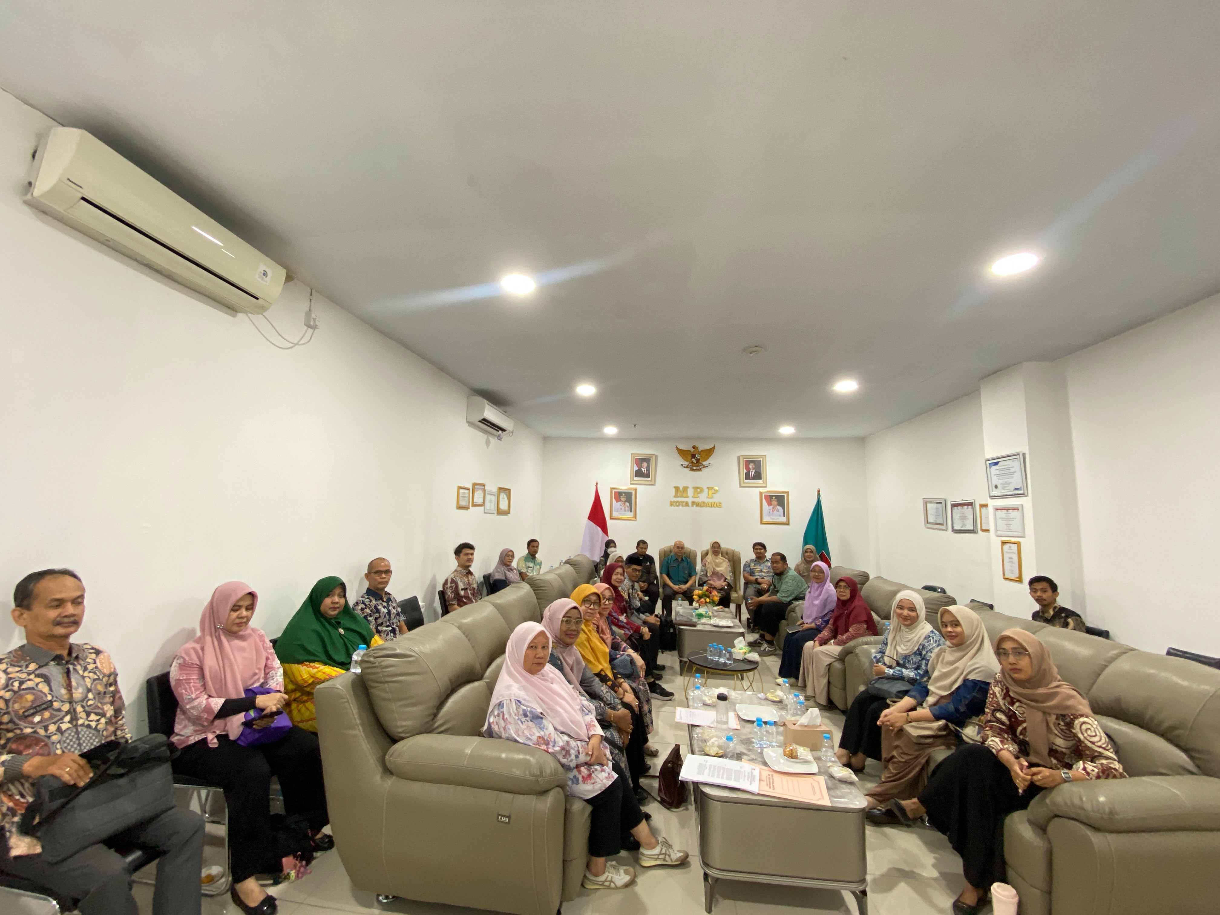 Forum Konsultasi Publik (FKP) di Mal Pelayanan Publik (MPP) Kota Padang
