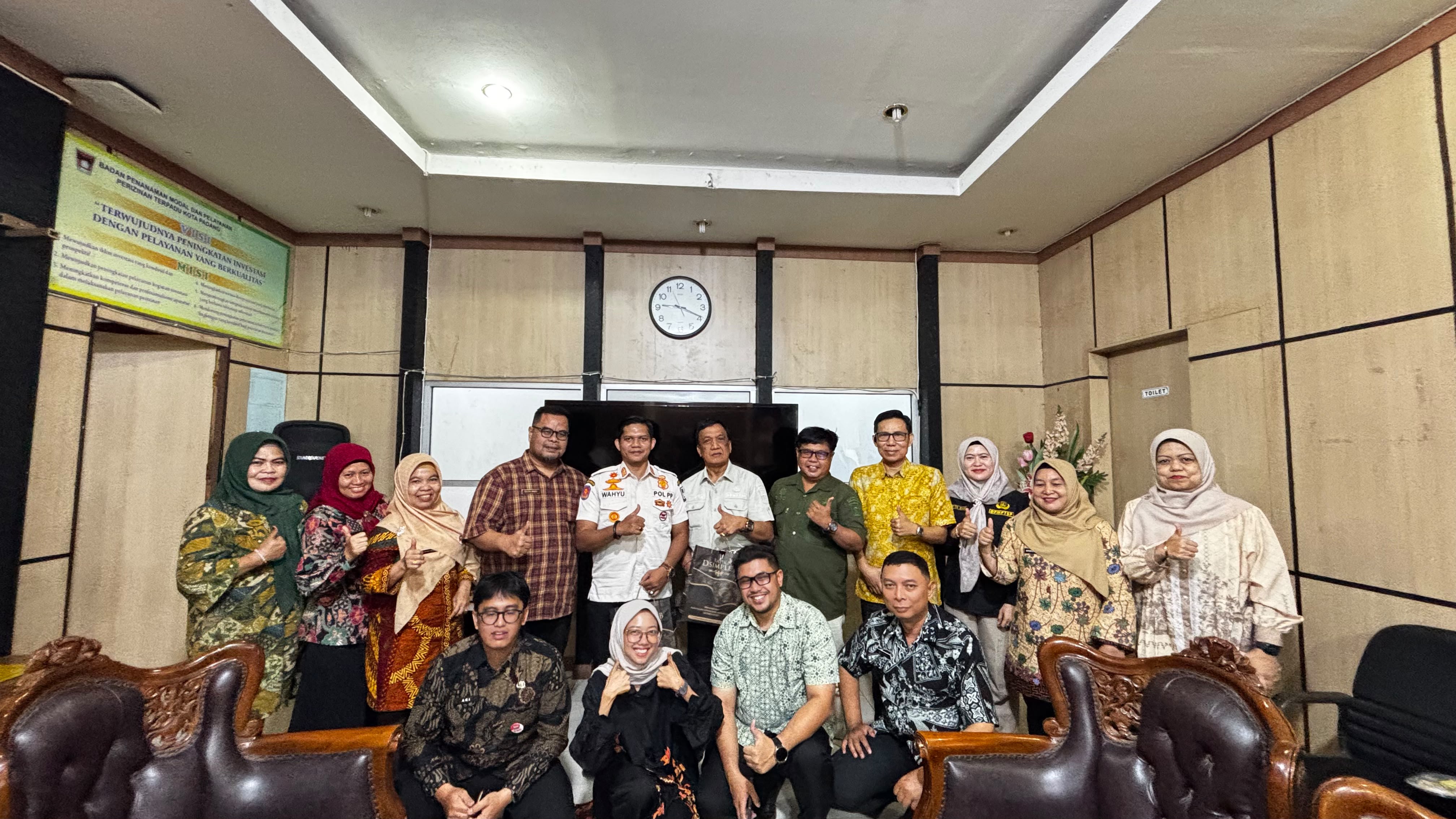 Serah Terima Jabatan & Pelepasan Purna Bakti DPMPTSP Kota Padang