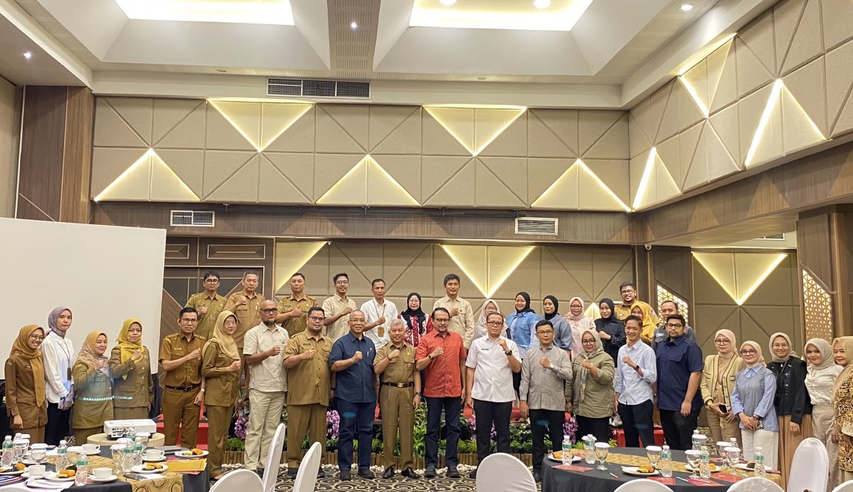 DPMPTSP GELAR TEMU PELAKU USAHA SEKTOR REAL ESTATE KOTA PADANG
